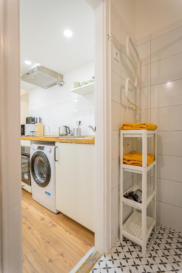 2 Bedroom Apartment In The Dob Street, Emerald Budapest Eksteriør bilde